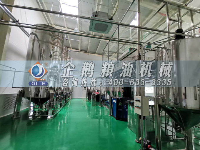 企鵝牌茶籽油雙螺桿榨油機(jī),用心制造獲得客戶認(rèn)可(圖5) 企鵝牌茶籽油雙螺桿榨油機(jī),用心制造獲得客戶認(rèn)可(圖5)